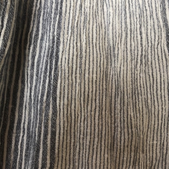 Grey and white Dress - Picture 3 of 4